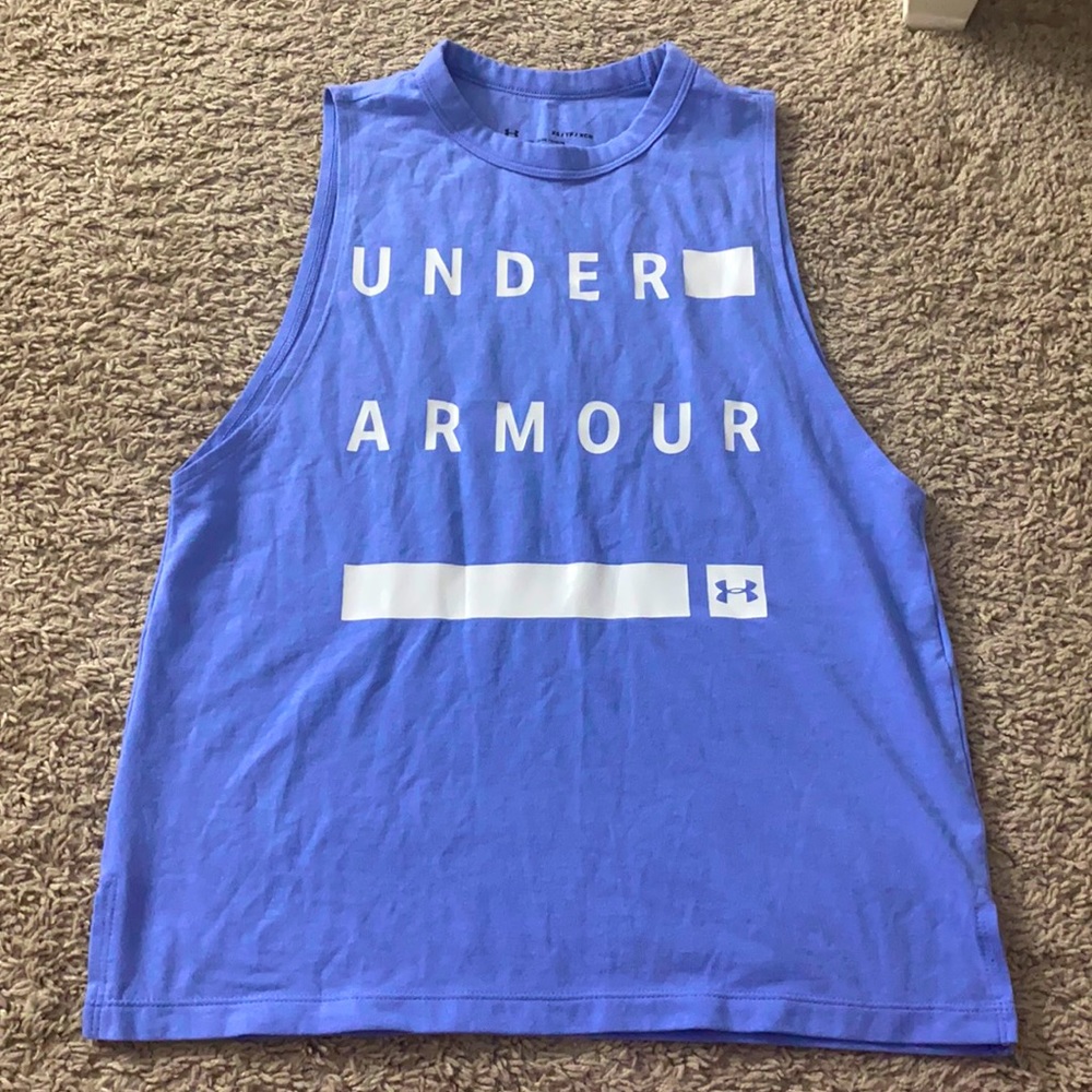 Beautiful color, comfortable tank.